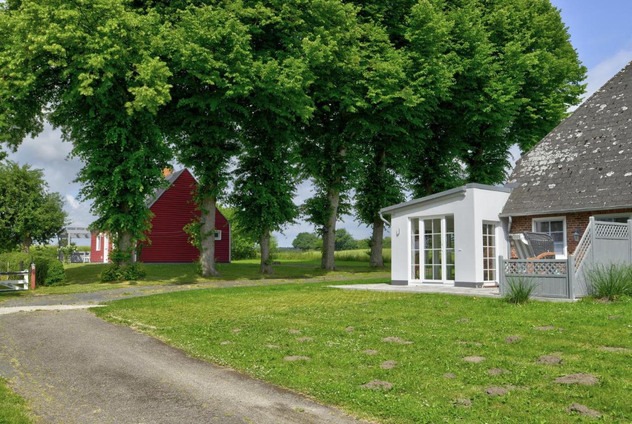 Fewo1846 - Rotes Haus - Idyllisch Gelegenes Haus Mit 2 Schlafzimmern Und Grossem Grundstueck Husby  Exteriör bild